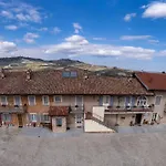 Country house Cascina Sciulun Monforte D'Alba