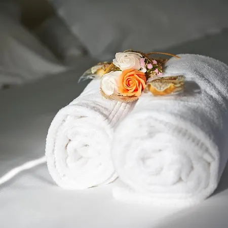 컨트리하우스 Cascina Sciulun