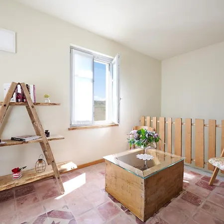 בית כפרי Cascina Sciulun Monforte dʼAlba