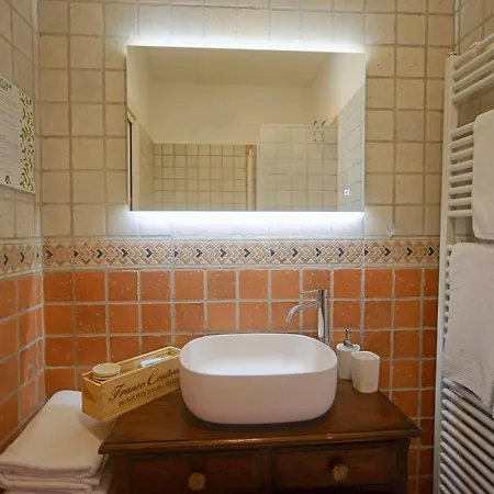 Cascina Sciulun בית כפרי Monforte dʼAlba