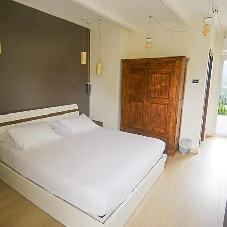 Cascina Sciulun בית כפרי Monforte dʼAlba
